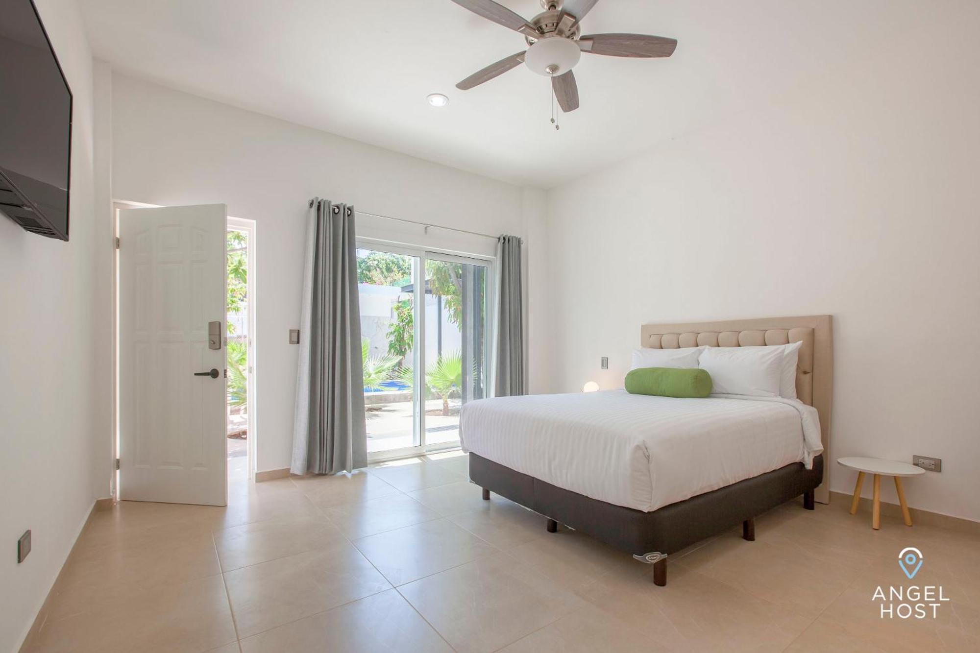 לה פז Cozy Stay With Pool Bbq Steps From Hotspots מראה חיצוני תמונה