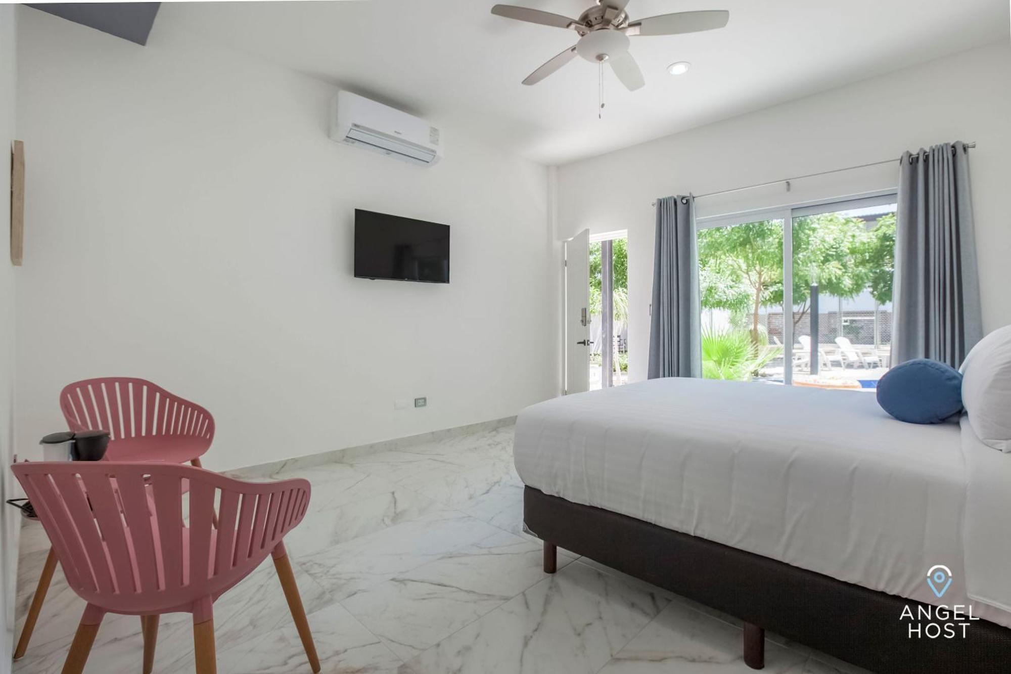 לה פז Cozy Stay With Pool Bbq Steps From Hotspots מראה חיצוני תמונה
