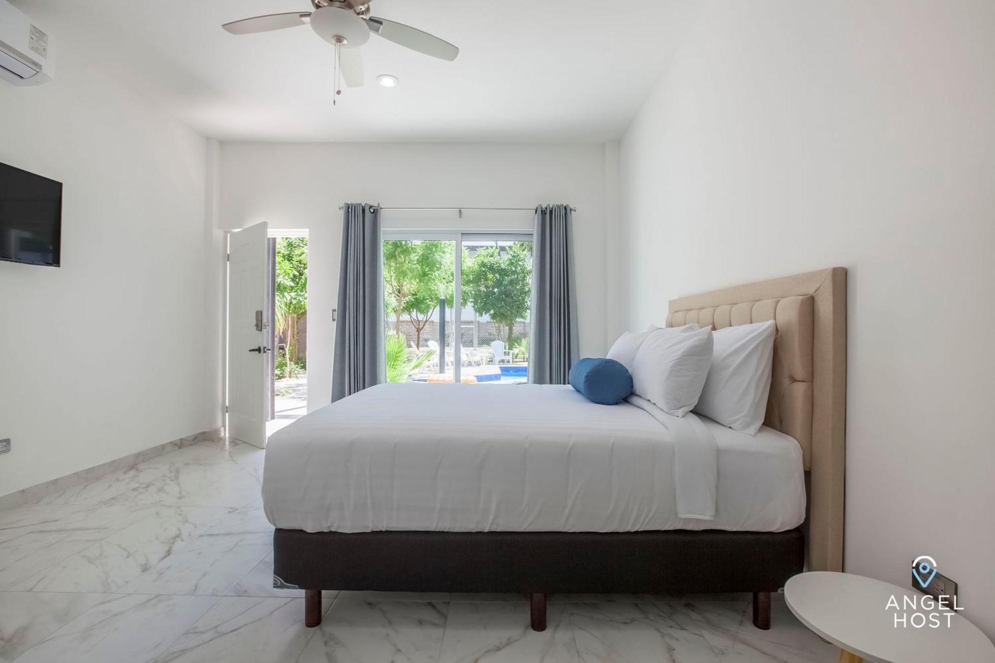 לה פז Cozy Stay With Pool Bbq Steps From Hotspots מראה חיצוני תמונה